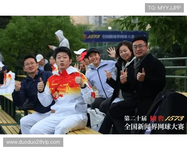 网球赛季激战正酣 新兴选手崭露头角 传统强者面临挑战