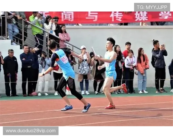 汗水背后的故事：运动员心路历程与赛场激情独家访谈